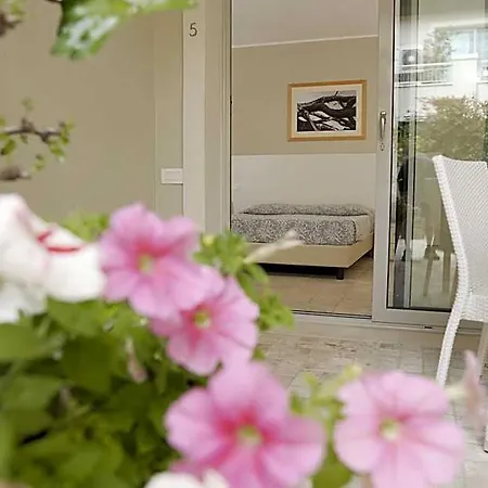 Domu Noa Hotel 3*