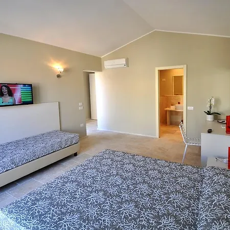 Domu Noa 3* Villasimius